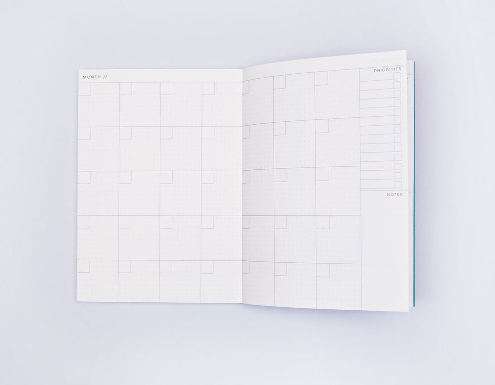 SAMPLE SALE Stockholm Undated Weekly Planner