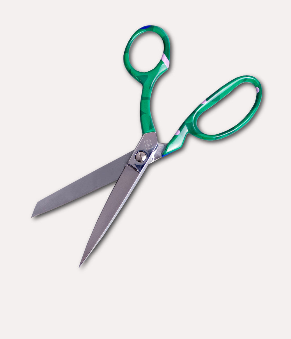 August Scissors