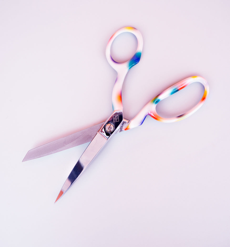 Gradient Crafting Scissors by The Completist